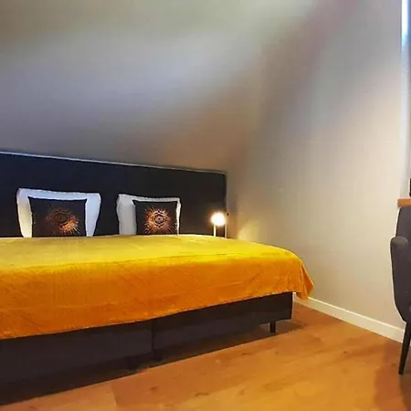 4-bedroom With Sauna And Whirlpool * 米耶伦科